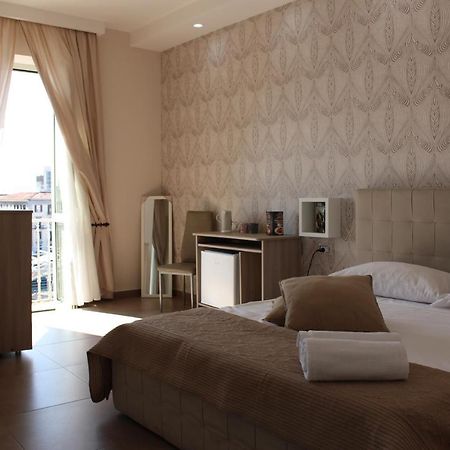 Philip Royal Bed and Breakfast Napels Buitenkant foto