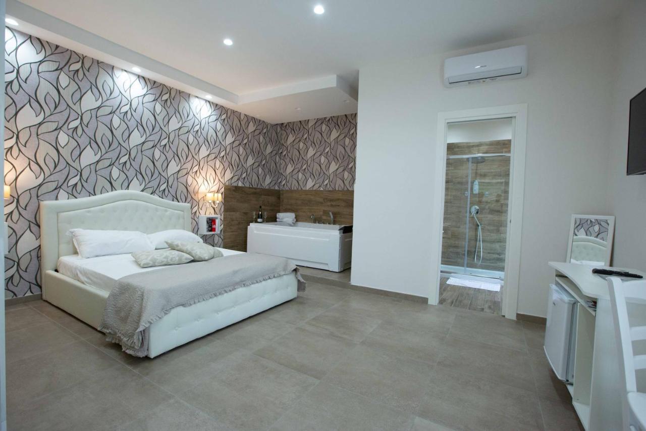 Philip Royal Bed and Breakfast Napels Buitenkant foto
