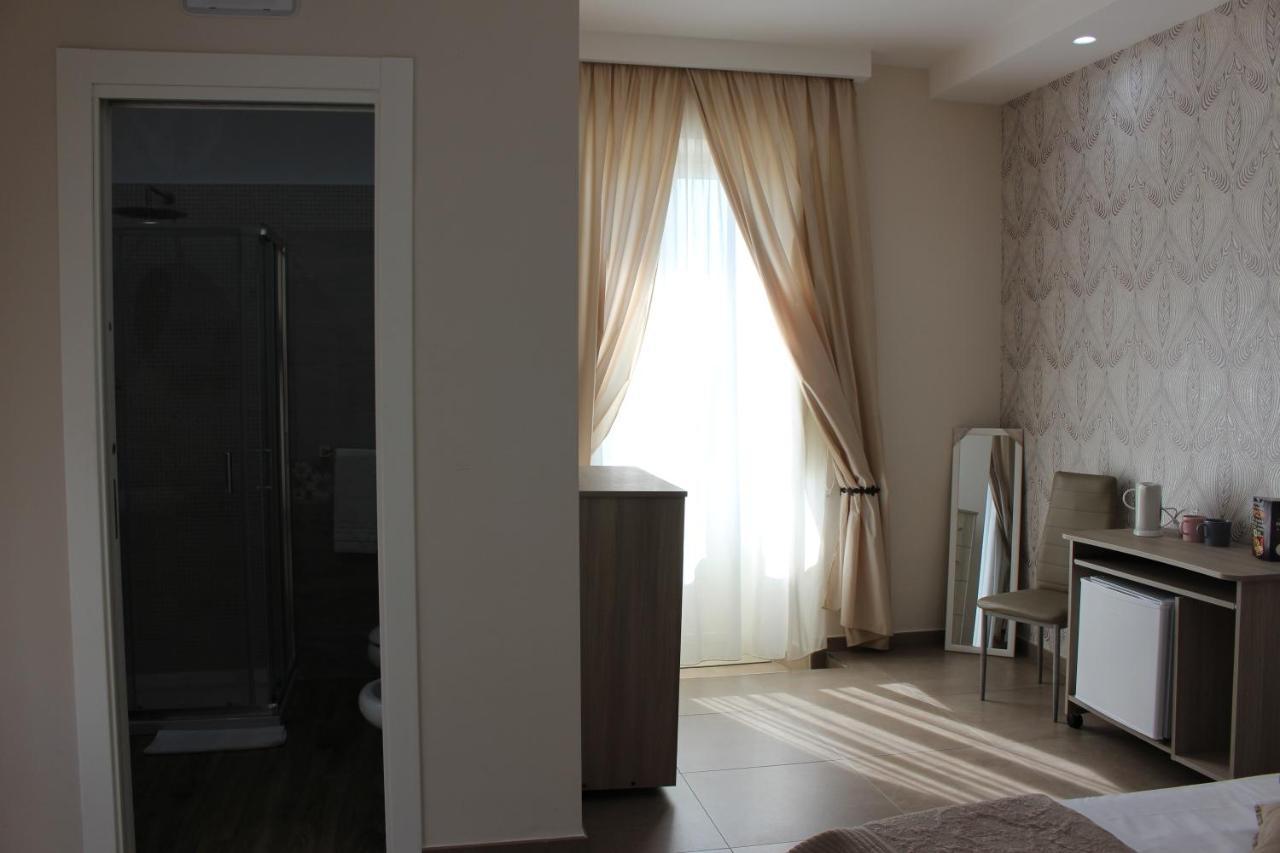 Philip Royal Bed and Breakfast Napels Buitenkant foto